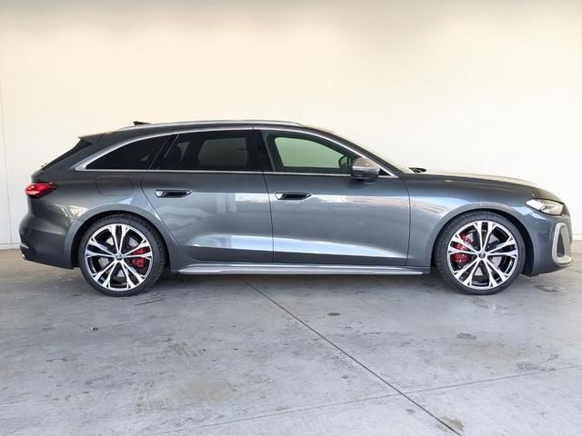 AUDI S5 AVANT 2025 Image 31