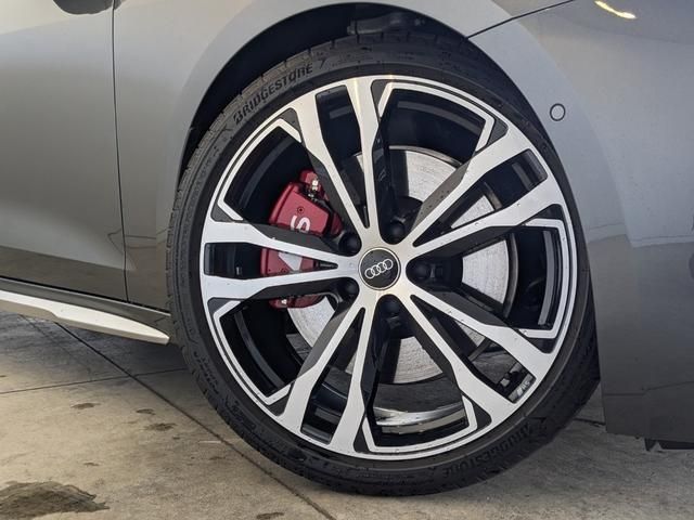 AUDI S5 AVANT 2025 Image 31