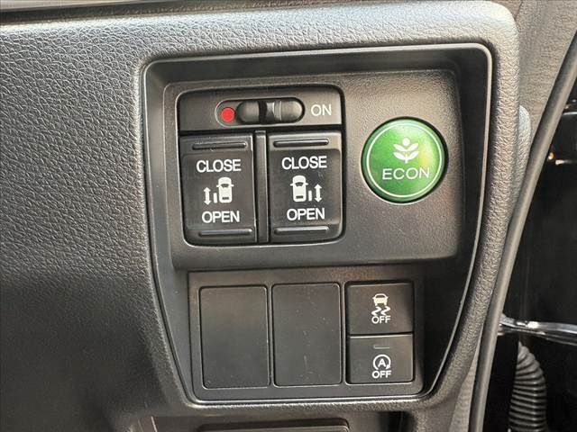 HONDA ODYSSEY 2015 Image 31