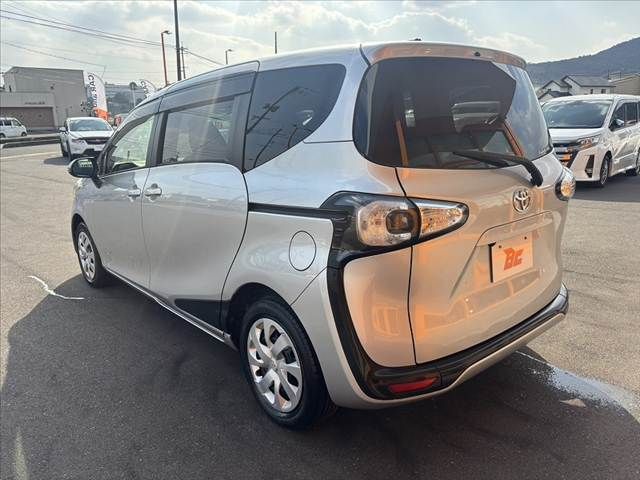 TOYOTA SIENTA 2017 Image 31