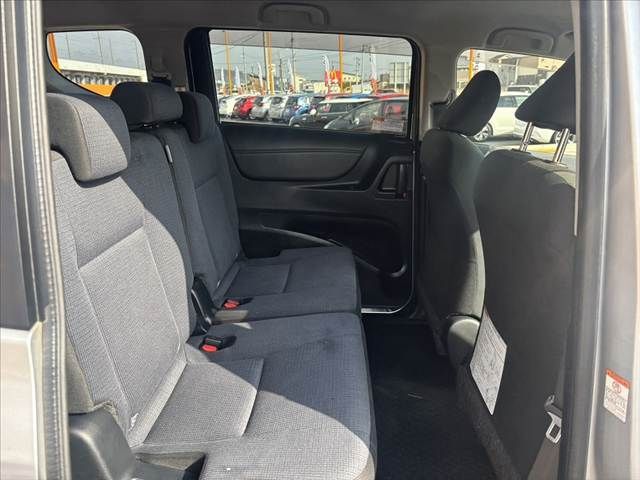 TOYOTA SIENTA 2017 Image 31