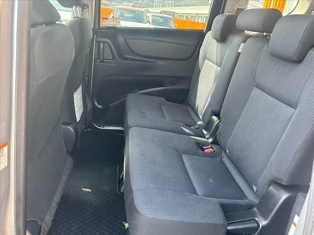 TOYOTA SIENTA 2017 Image 31