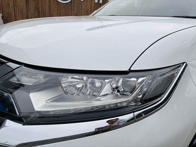 MITSUBISHI OUTLANDER PHEV 2016 Image 31