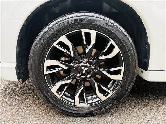 MITSUBISHI OUTLANDER PHEV 2016 Image 31