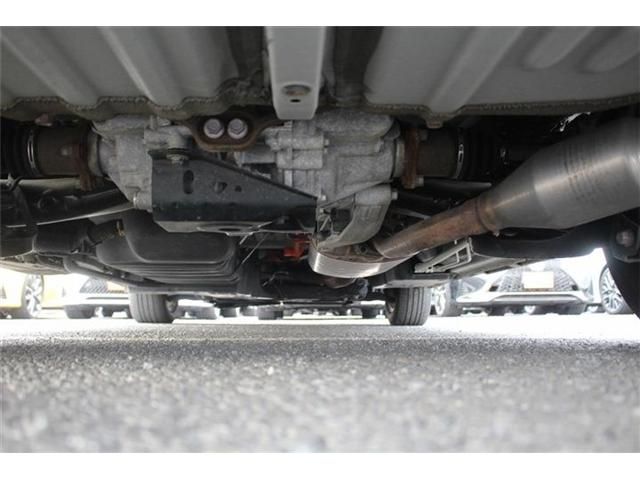 TOYOTA VOXY HYBRID 4WD 2022 Image 31