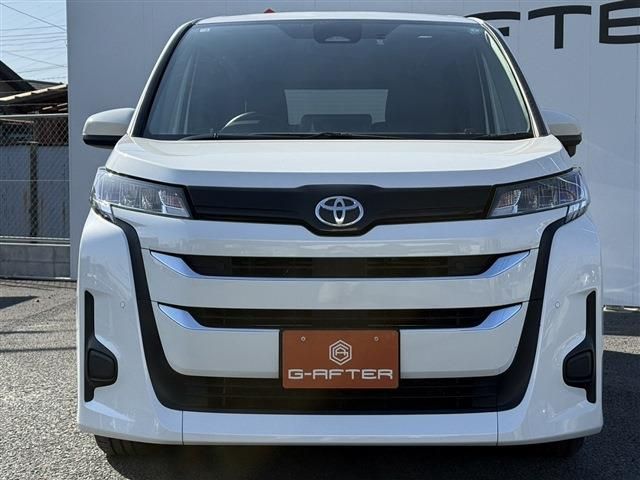 TOYOTA NOAH 2022 Image 31