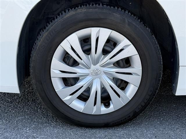 TOYOTA NOAH 2022 Image 31