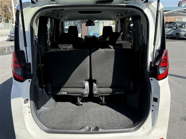 TOYOTA NOAH 2022 Image 31