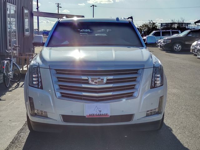 CADILLAC ESCALADE 2017 Image 31