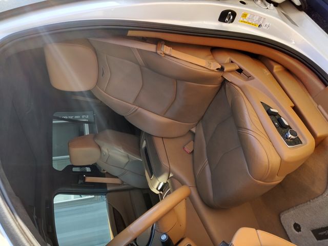 CADILLAC ESCALADE 2017 Image 31