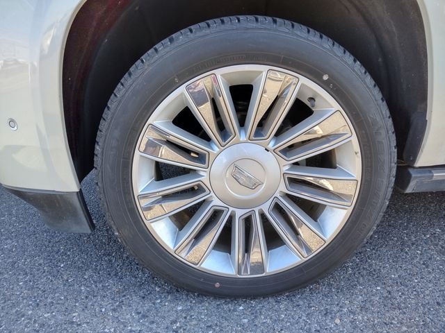 CADILLAC ESCALADE 2017 Image 31