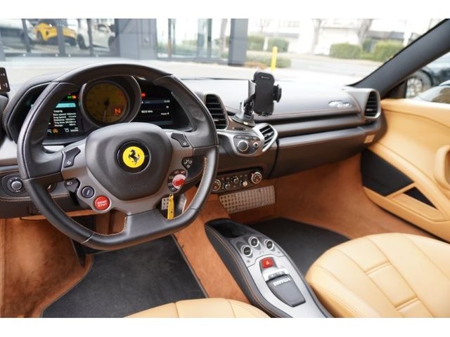 FERRARI 458 ITALIA 2010 Image 31