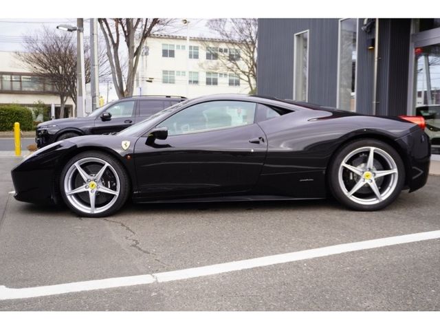 FERRARI 458 ITALIA 2010 Image 31