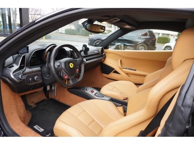 FERRARI 458 ITALIA 2010 Image 31