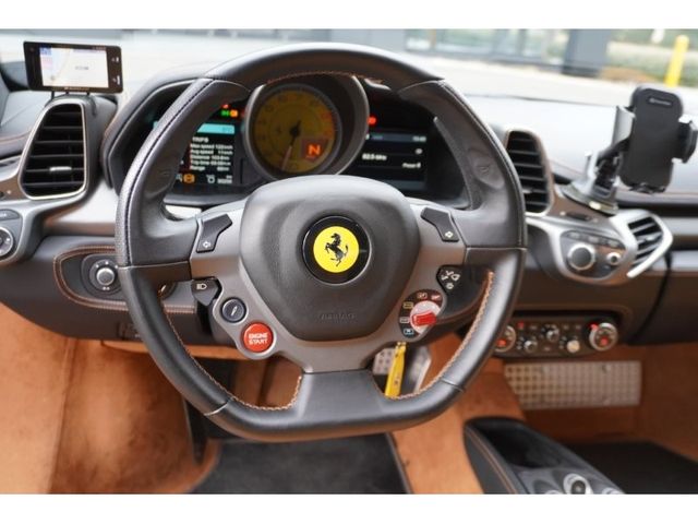 FERRARI 458 ITALIA 2010 Image 31