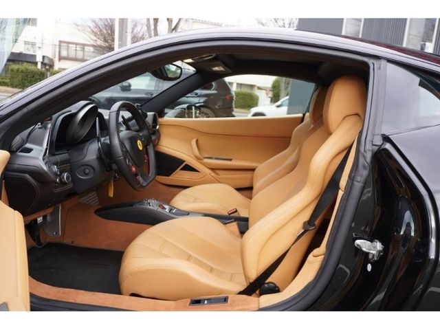 FERRARI 458 ITALIA 2010 Image 31