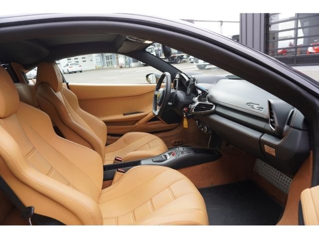 FERRARI 458 ITALIA 2010 Image 31