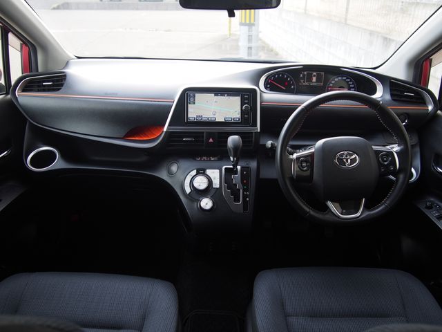 TOYOTA SIENTA 2018 Image 31