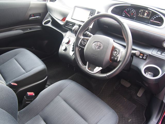 TOYOTA SIENTA 2018 Image 31