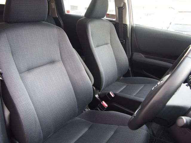 TOYOTA SIENTA 2018 Image 31