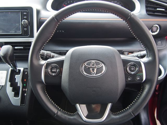 TOYOTA SIENTA 2018 Image 31