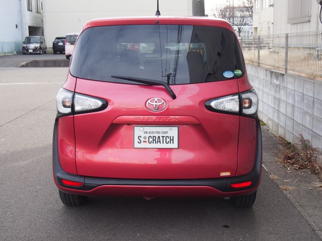 TOYOTA SIENTA 2018 Image 31
