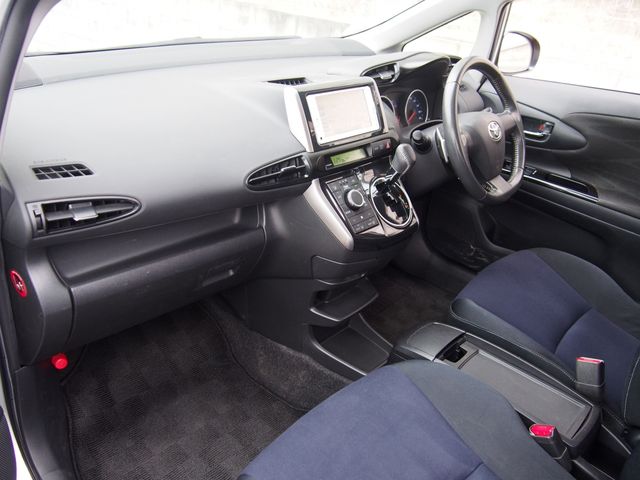 TOYOTA WISH 2013 Image 31