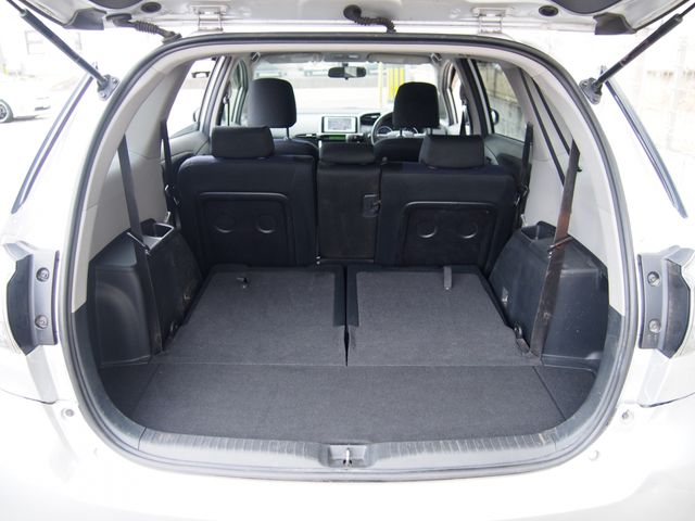 TOYOTA WISH 2013 Image 31