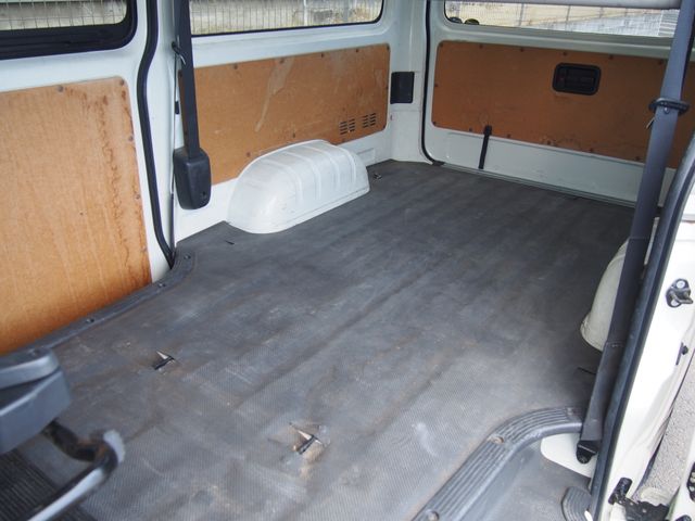 TOYOTA HIACE VAN 4WD 2019 Image 31