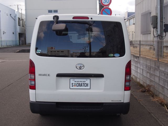 TOYOTA HIACE VAN 4WD 2019 Image 31