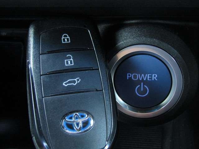 TOYOTA HARRIER 2WD 2022 Image 31