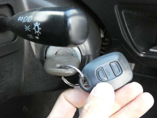 DAIHATSU COPEN 2003 Image 31