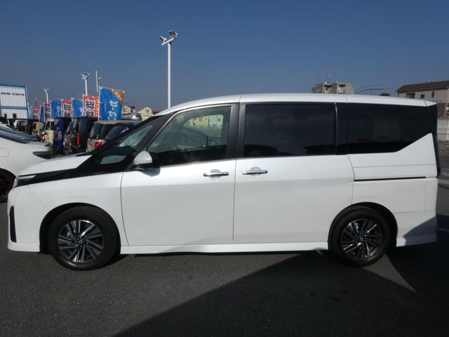 NISSAN SERENA  WG 2023 Image 31