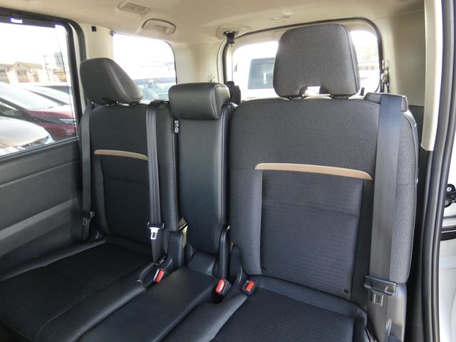 NISSAN SERENA  WG 2023 Image 31