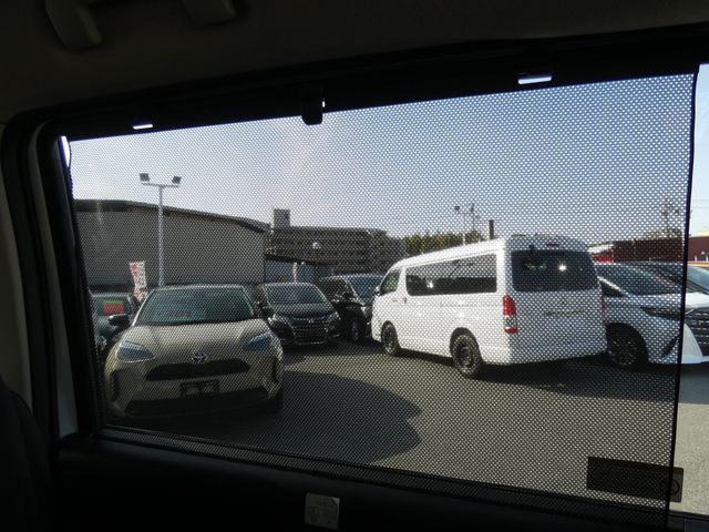 NISSAN SERENA  WG 2023 Image 31