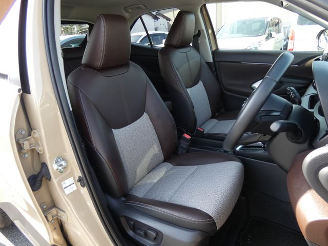 TOYOTA YARIS CROSS HYBRID 2022 Image 31