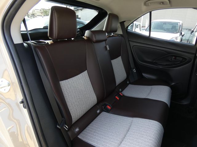 TOYOTA YARIS CROSS HYBRID 2022 Image 31