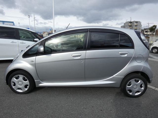 MITSUBISHI I-MIEV 2019 Image 31