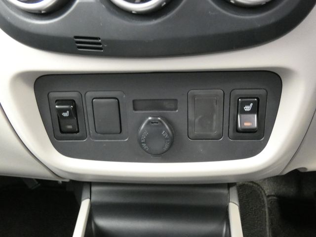 MITSUBISHI I-MIEV 2019 Image 31