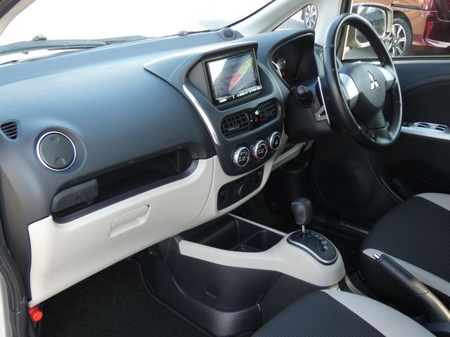 MITSUBISHI I-MIEV 2019 Image 31