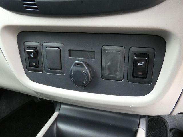 MITSUBISHI I-MIEV 2019 Image 31