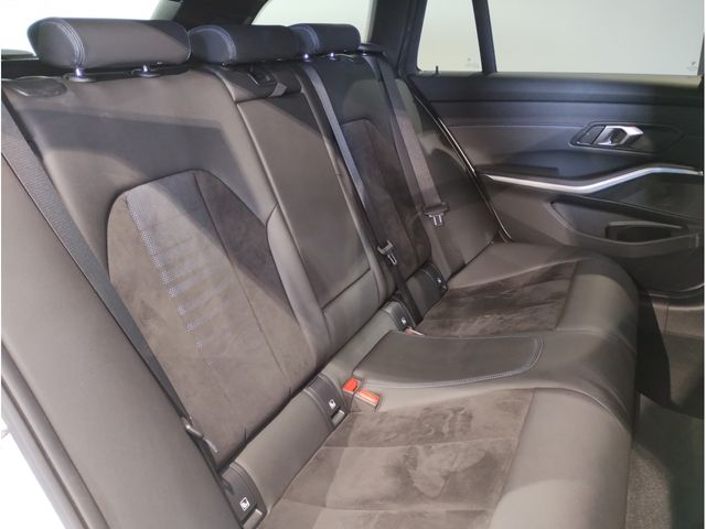 BMW 3SERIES TOURING 2024 Image 31
