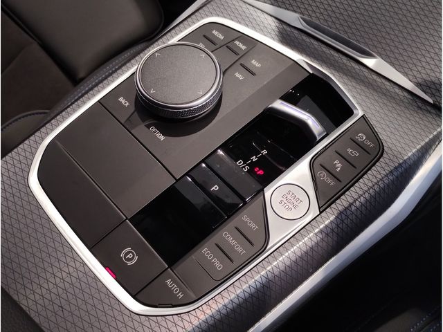 BMW 3SERIES TOURING 2024 Image 31