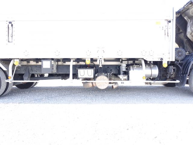 MITSUBISHI FUSOU FIGHTER 2014 Image 31