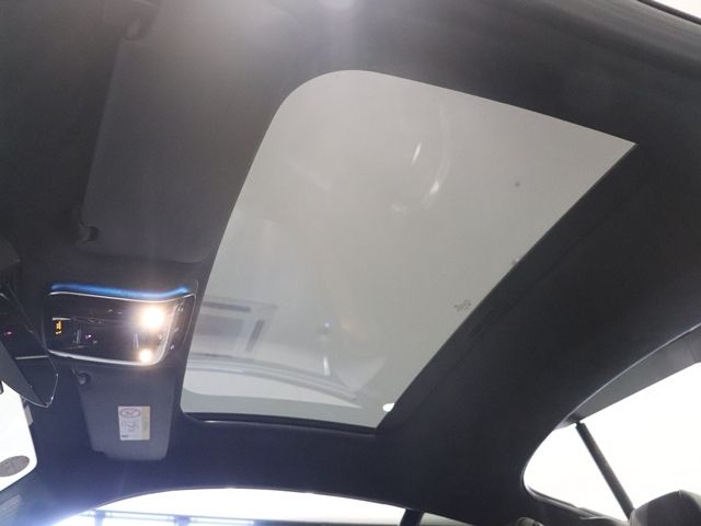 MERCEDES BENZ MERCEDES AMG GT 2025 Image 31