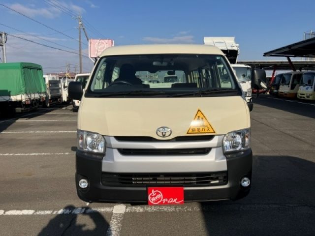 TOYOTA HIACE WAGON 4WD 2020 Image 31