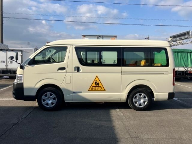 TOYOTA HIACE WAGON 4WD 2020 Image 31