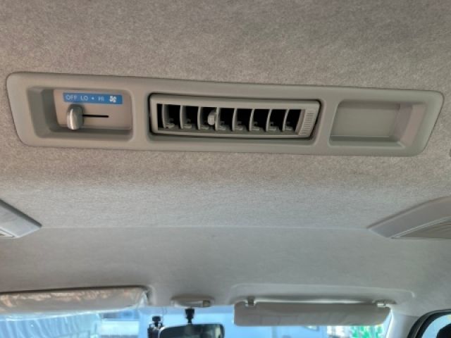 TOYOTA HIACE WAGON 4WD 2020 Image 31