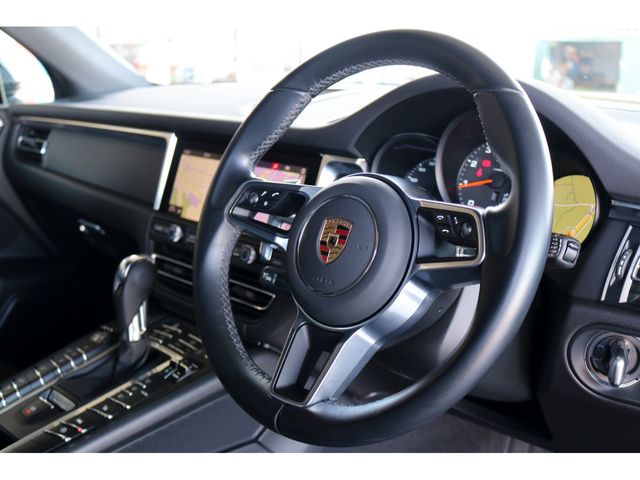 PORSCHE MACAN 2021 Image 31