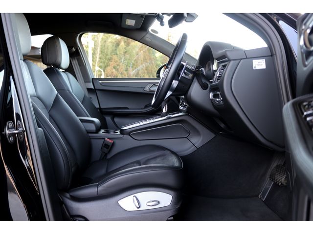 PORSCHE MACAN 2021 Image 31